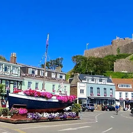 Seascale & Restaurant Hotel Gorey