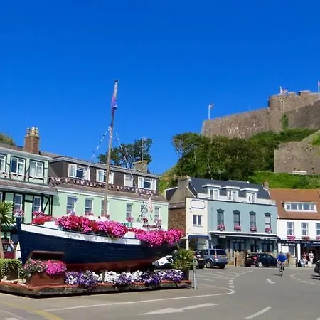 Seascale & Restaurant * Gorey